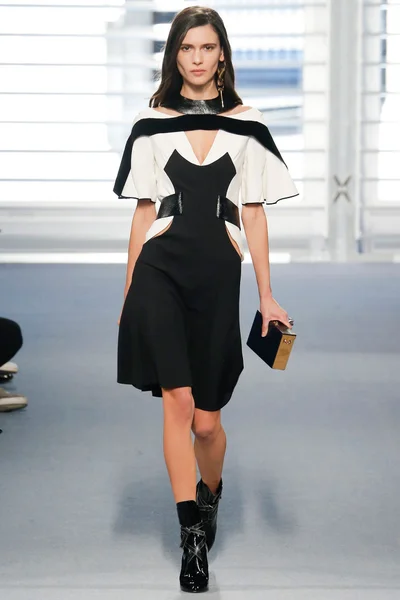 Look 39
